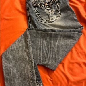 Women's Gray Distressed Stretch Jeans